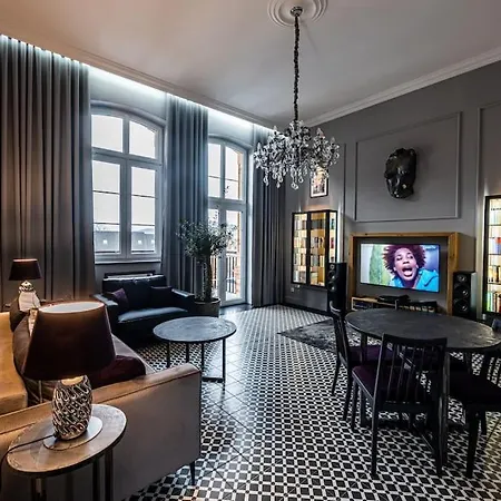 Apartament Mitoraj- Mickiewicza 30 *